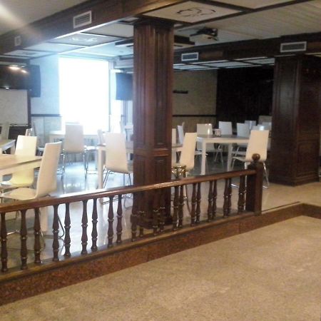 Hostal El Arco Almazán Екстериор снимка
