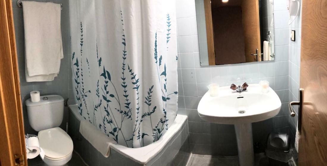 Hostal El Arco Almazán Екстериор снимка