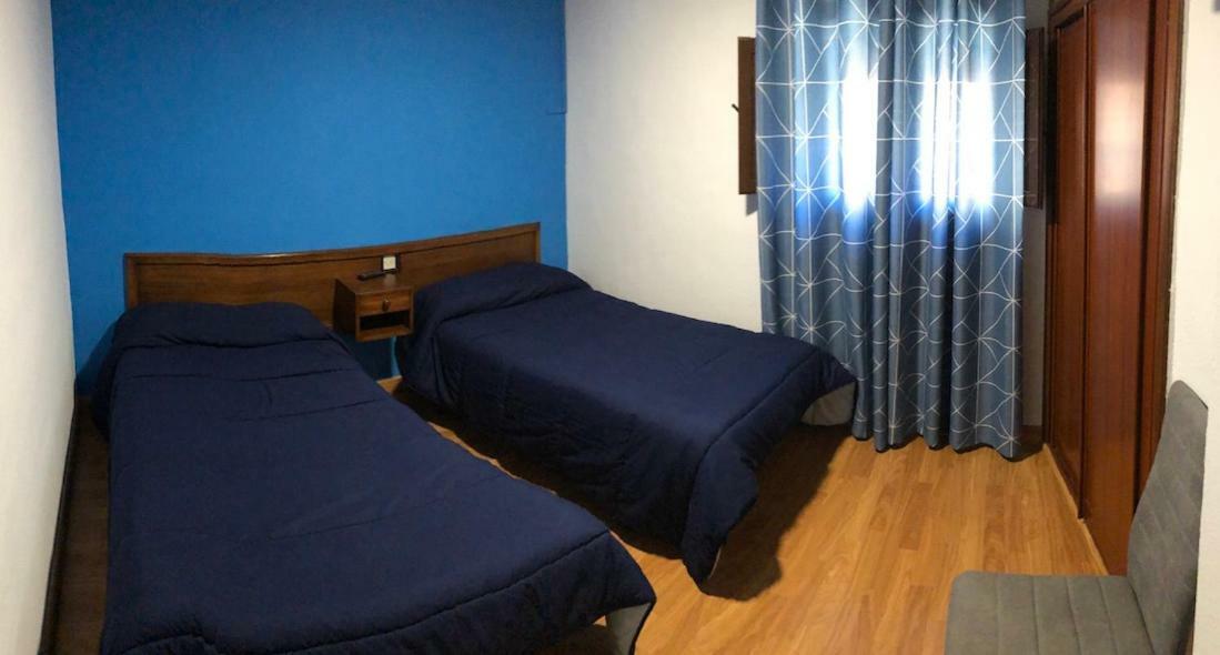 Hostal El Arco Almazán Екстериор снимка